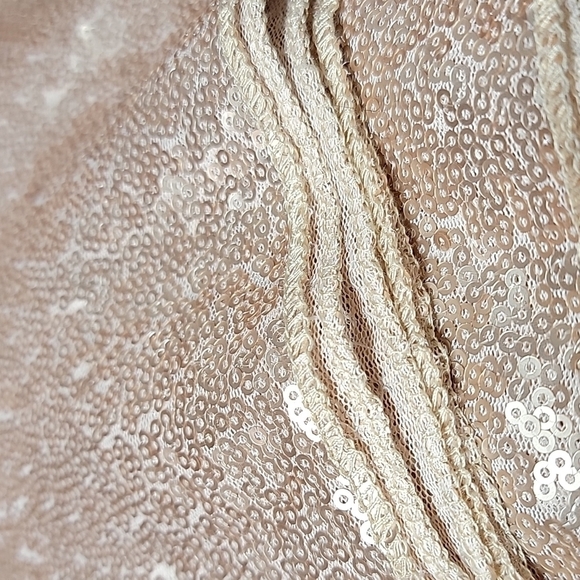 Set of two Queen Dream Sequin Table Runners (12"x108") and one 12"x72" and 1EUC - Picture 5 of 6